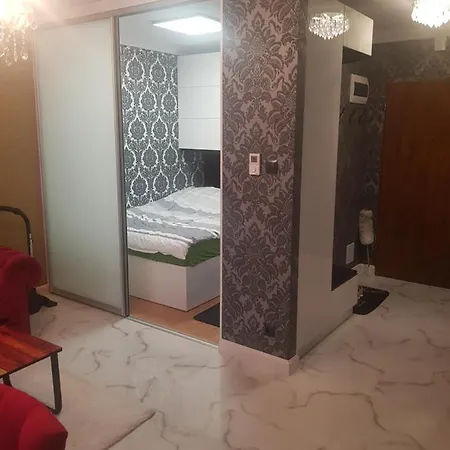 公寓 Apartament Cypryjski